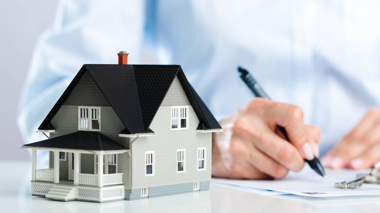 drafting a lease agreement